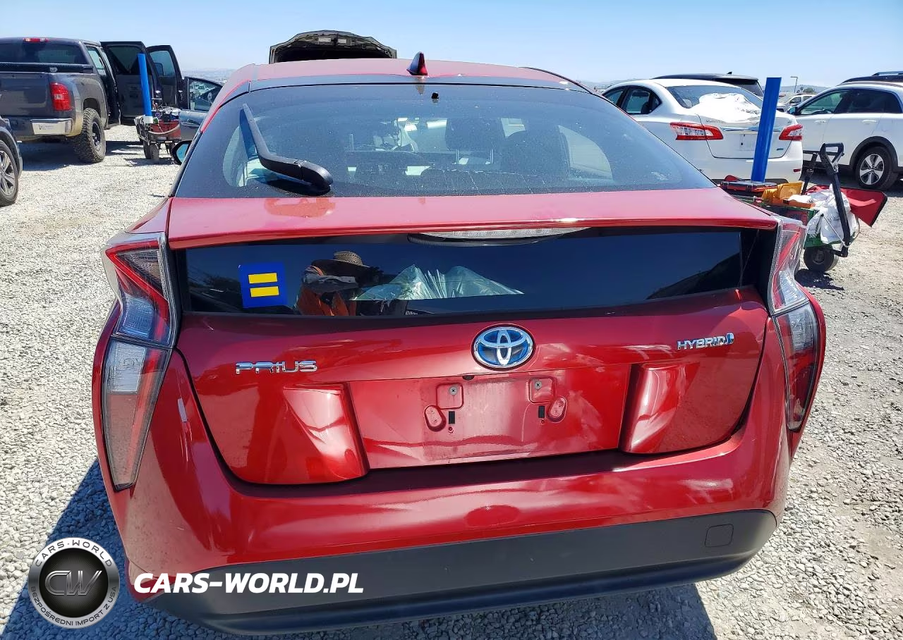 2017 Toyota Prius Four VIN:JTDKARFU2H3533112 - 6