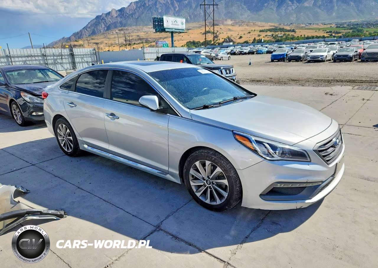 2017 Hyundai Sonata Sport VIN:5NPE34AF5HH456887 - 4