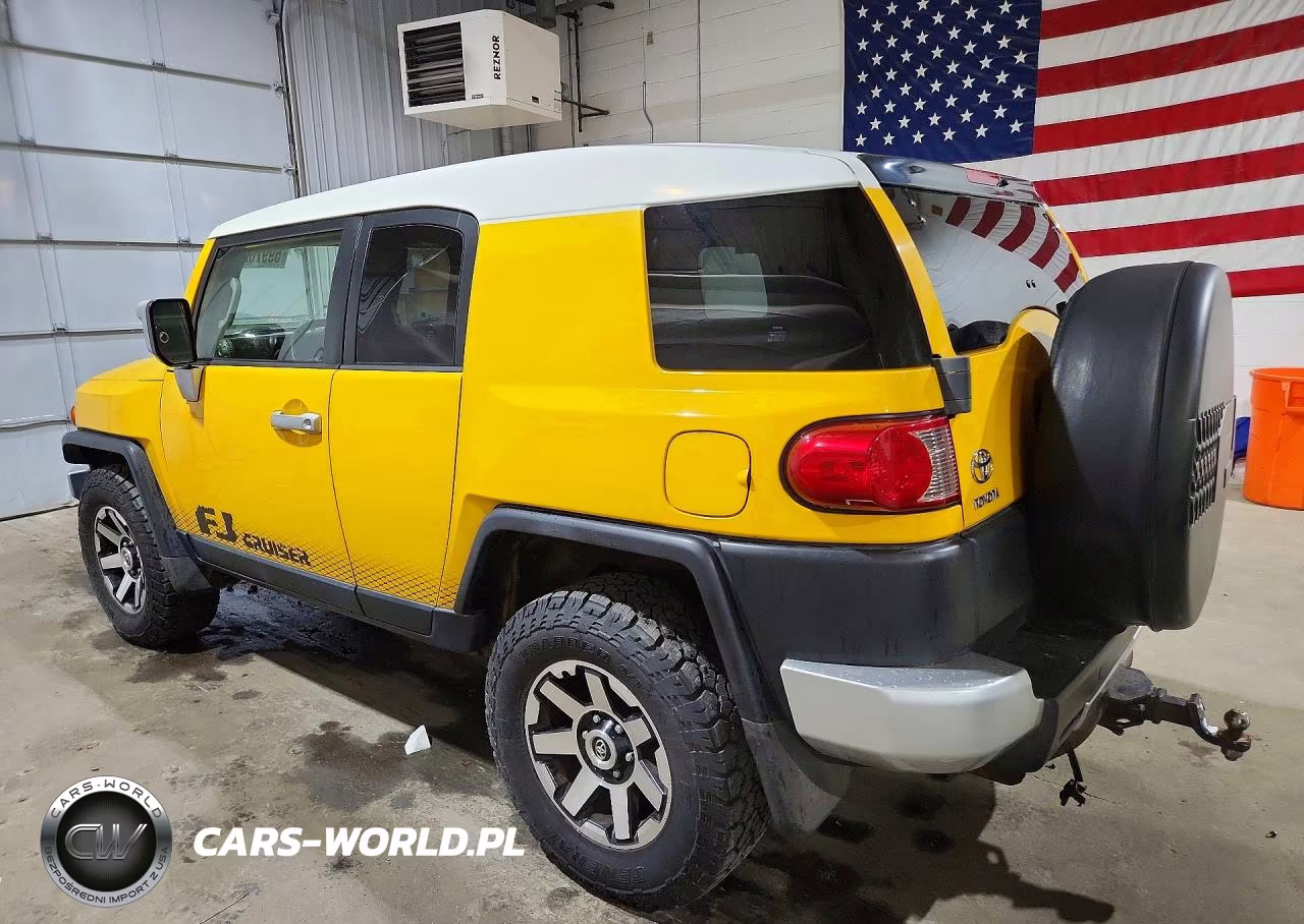 2008 Toyota Fj Cruiser Base VIN:JTEBU11F08K017897 - 2