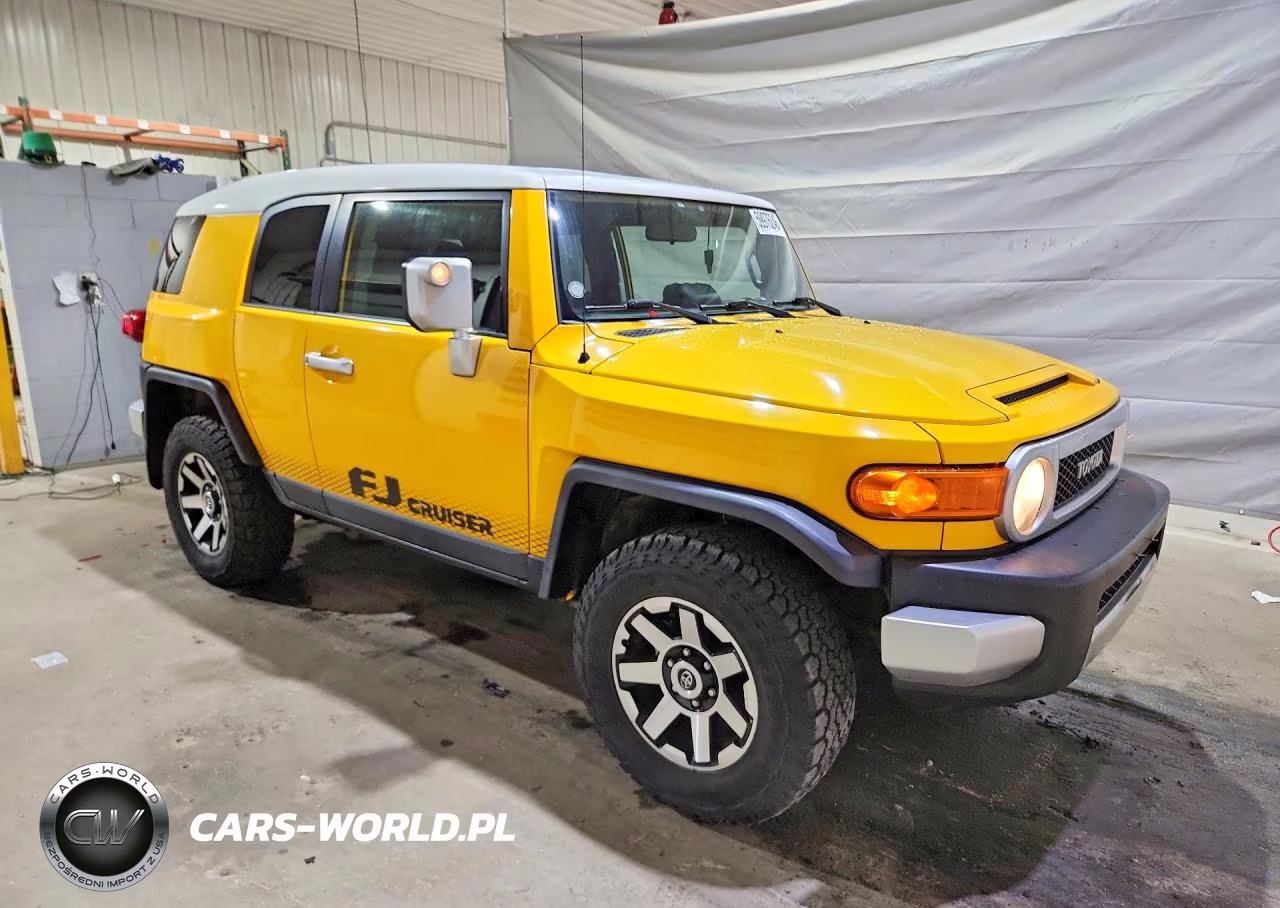 2008 Toyota Fj Cruiser Base VIN:JTEBU11F08K017897 - 4