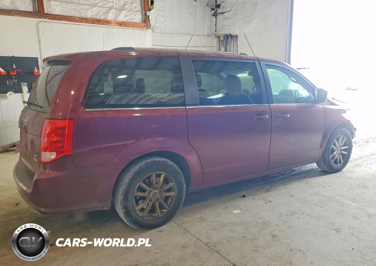 2018 Dodge Grand Caravan Sxt VIN:2C4RDGCG2JR328511 - 3