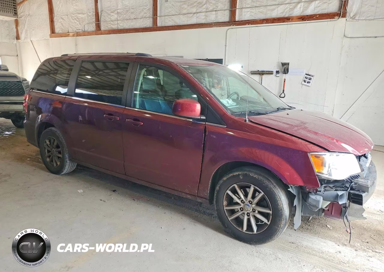 2018 Dodge Grand Caravan Sxt VIN:2C4RDGCG2JR328511 - 4
