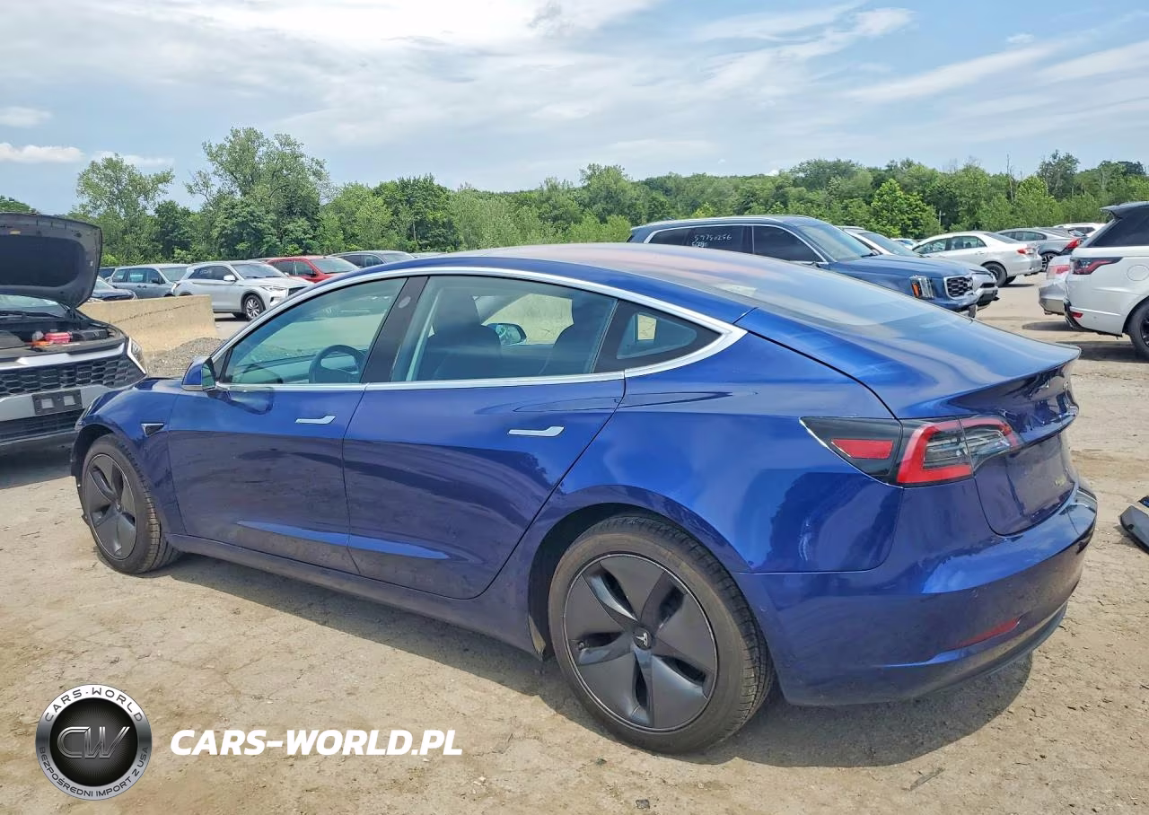 2018 Tesla Model 3 VIN:5YJ3E1EB8JF130397 - 2