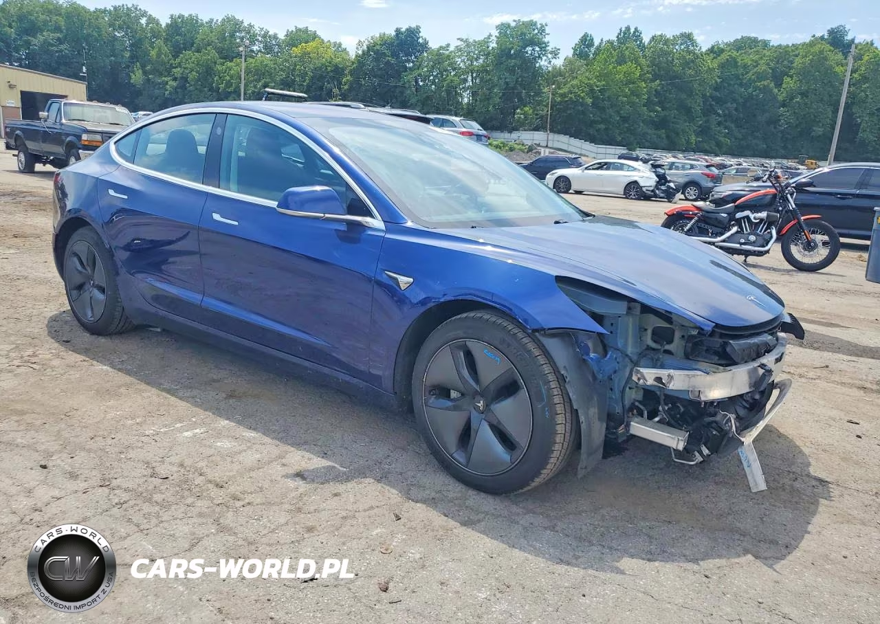 2018 Tesla Model 3 VIN:5YJ3E1EB8JF130397 - 4