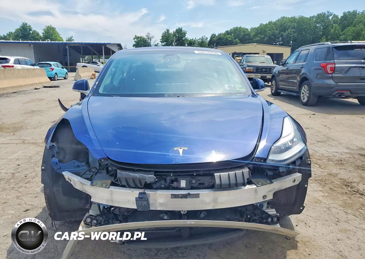 2018 Tesla Model 3 VIN:5YJ3E1EB8JF130397 - 5