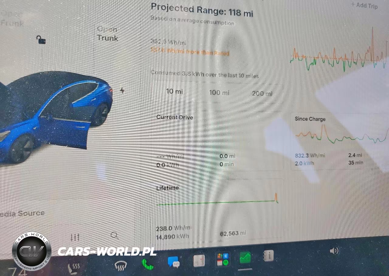 2018 Tesla Model 3 VIN:5YJ3E1EB8JF130397 - 9