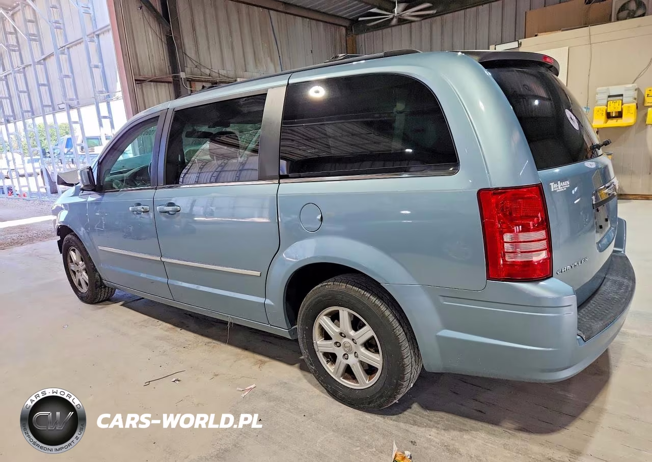 2010 Chrysler Town & Country VIN:2A4RR5D17AR393882 - 2