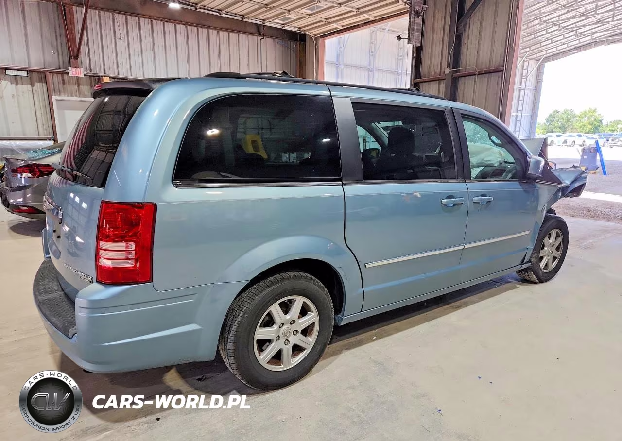 2010 Chrysler Town & Country VIN:2A4RR5D17AR393882 - 3