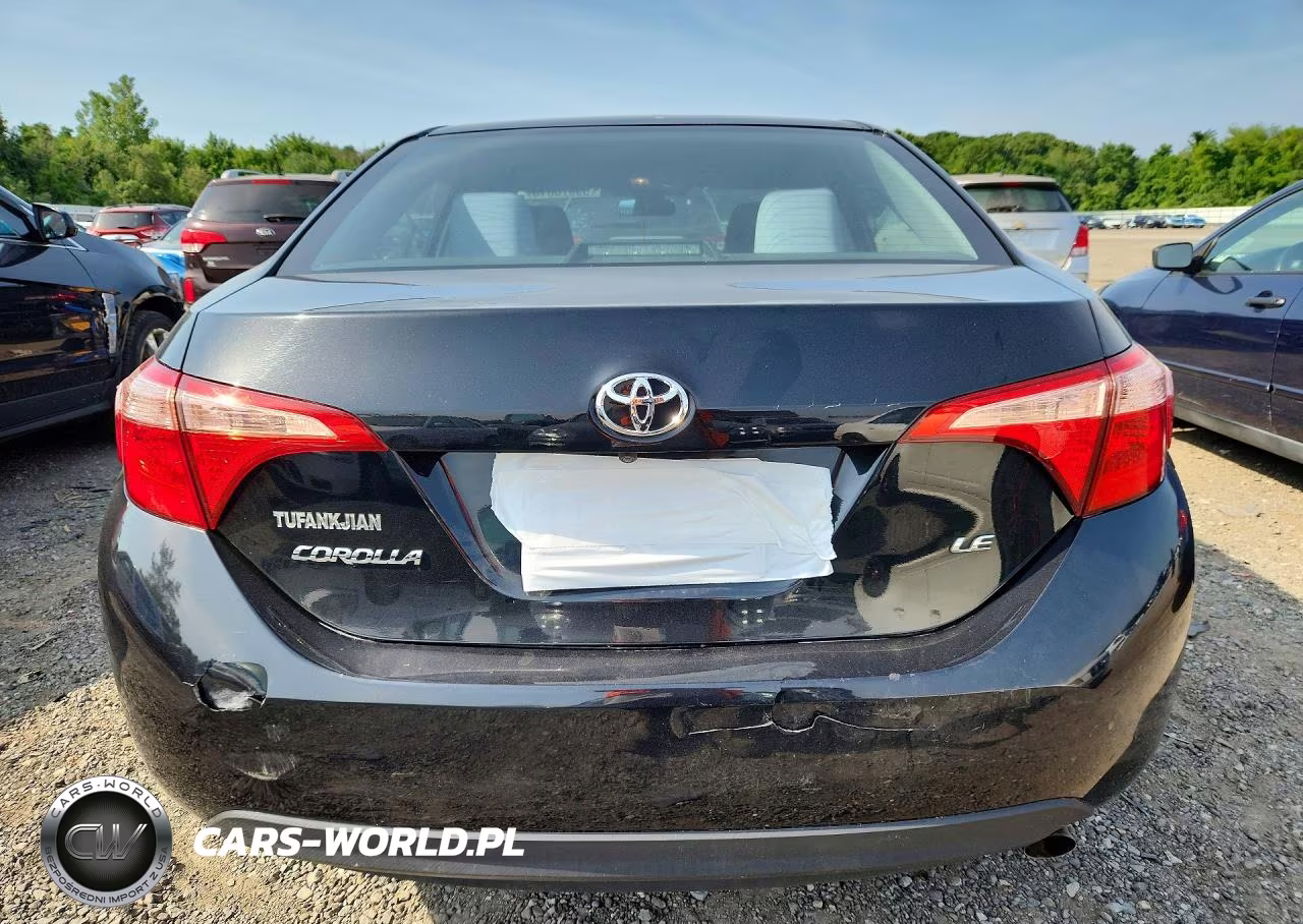 2017 Toyota Corolla Le VIN:2T1BURHE5HC851987 - 6