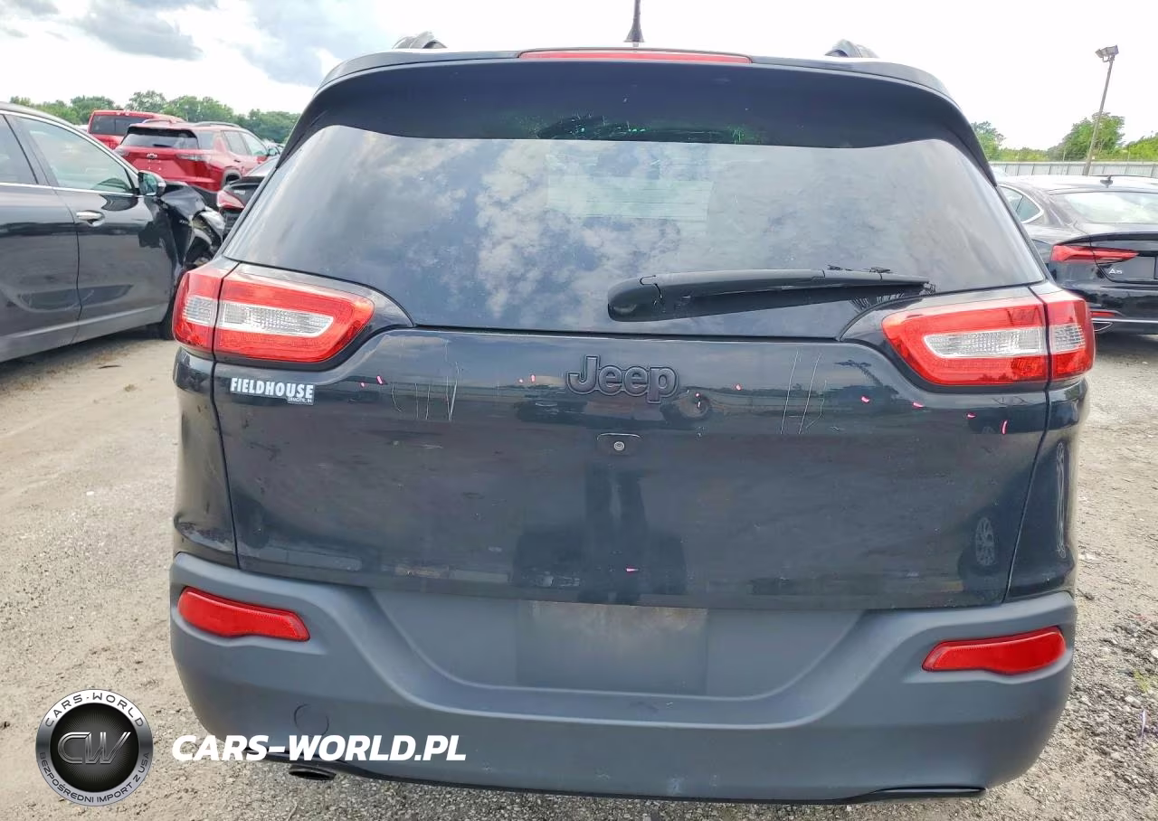 2018 Jeep Cherokee Latitude VIN:1C4PJLCBXJD544378 - 6