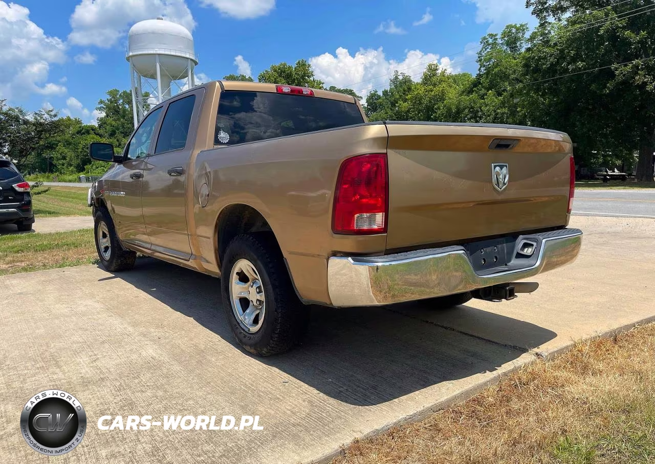 2011 Dodge Ram 1500 VIN:1D7RB1CT5BS654146 - 3