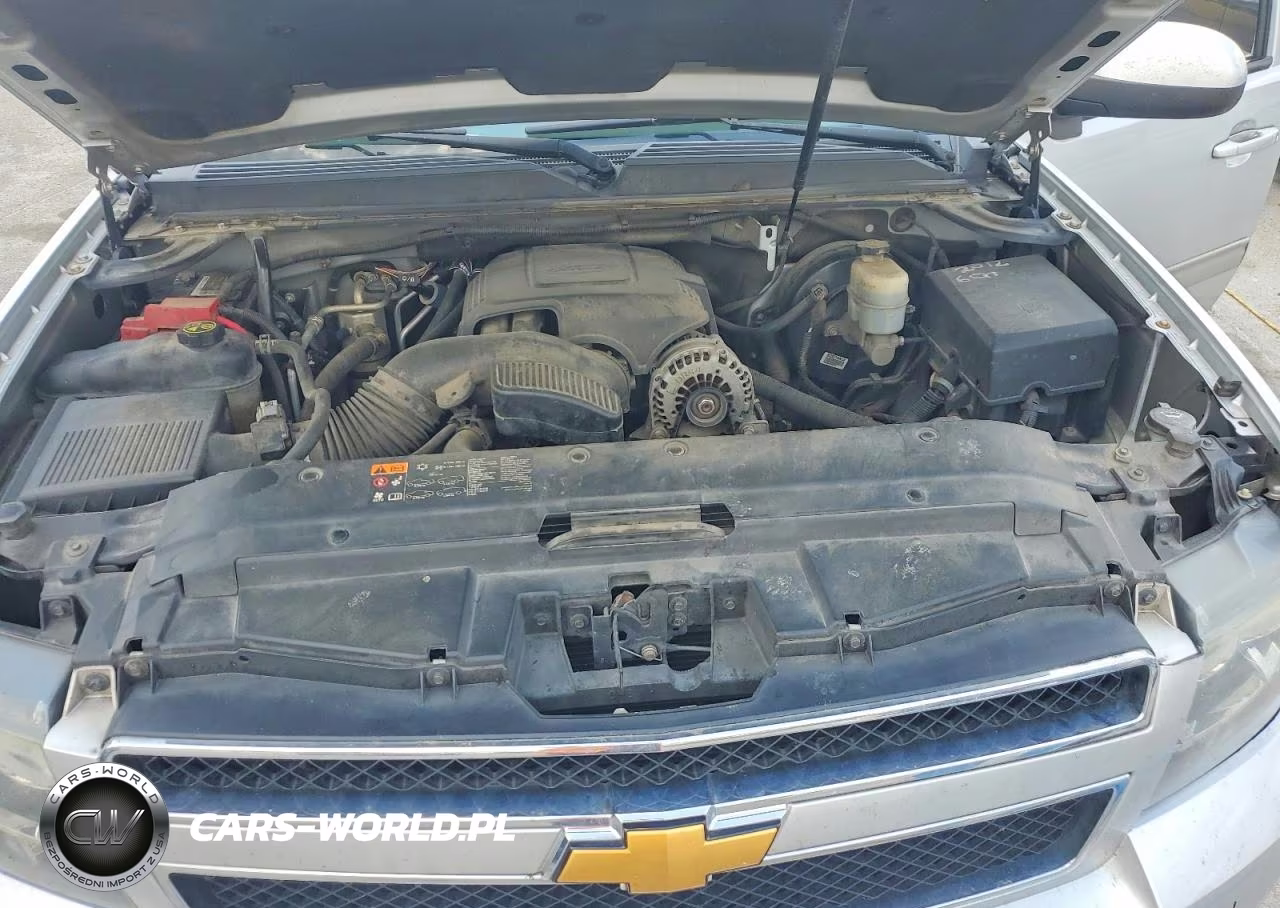 2013 Chevrolet Suburban K1500 Lt VIN:1GNSKJE77DR118098 - 11