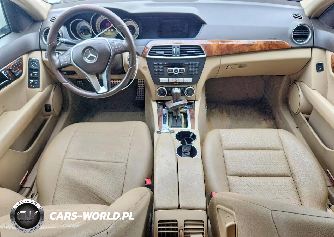 2012 Mercedes-Benz C 300 4Matic VIN:WDDGF8BB3CR226324 - 8
