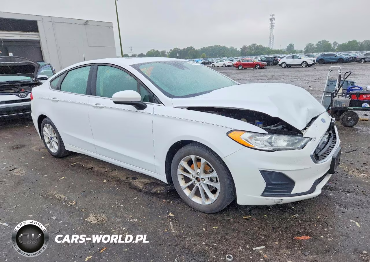 2020 Ford Fusion Se VIN:3FA6P0HD5LR136079 - 4