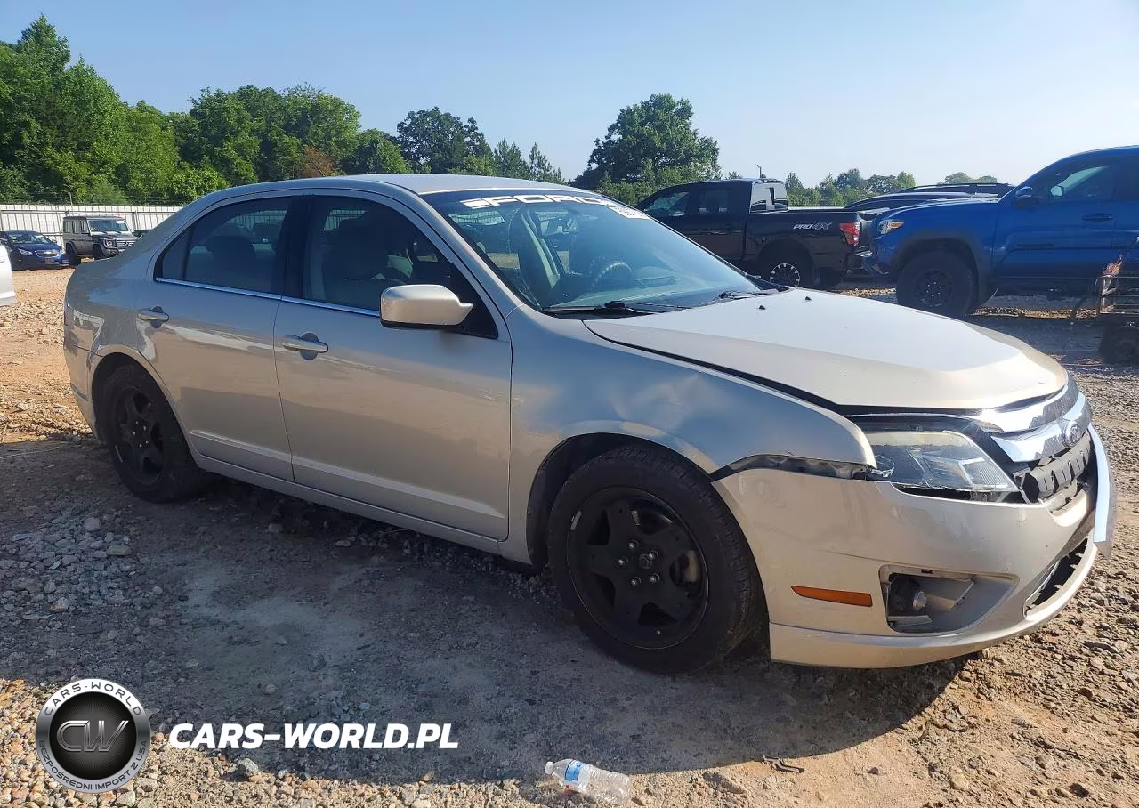 2010 Ford Fusion Se VIN:3FAHP0HA2AR424850 - 4
