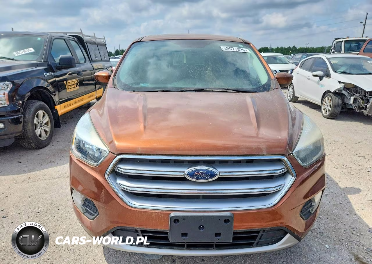 2017 Ford Escape Se VIN:1FMCU0GD8HUA76883 - 5