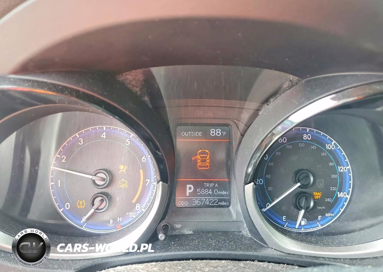 2015 Toyota Corolla S Plus VIN:2T1BURHE2FC405051 - 9
