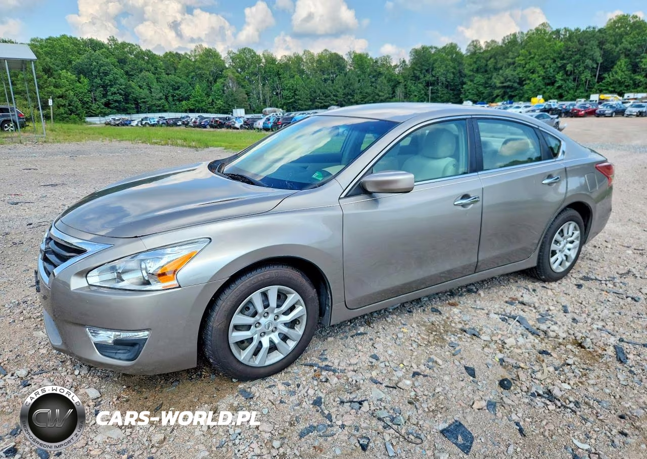 2013 Nissan Altima 2.5 – zdjęcie 1 z 13