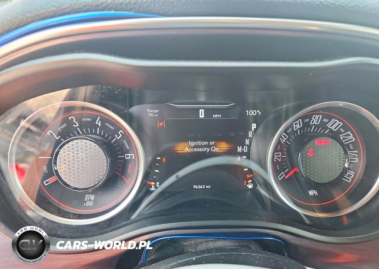 2018 Dodge Challenger Sxt VIN:2C3CDZAG7JH121790 - 9