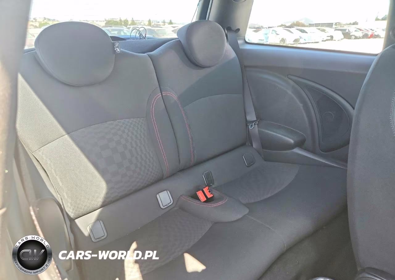 2011 Mini Cooper John Cooper Works VIN:WMWSV9C57BTZ97115 - 10