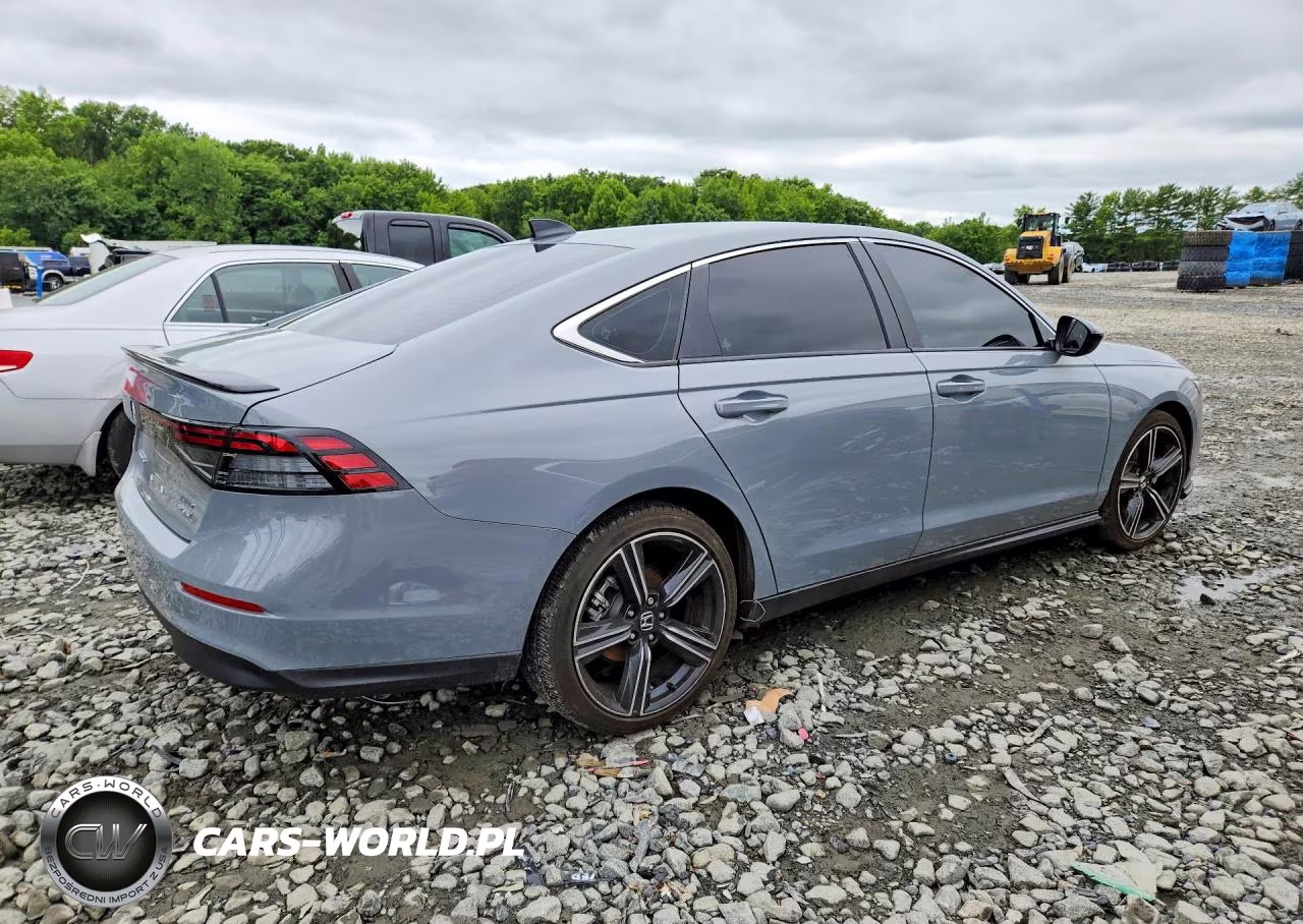 2024 Honda Accord Hybrid Sport VIN:1HGCY2F57RA085836 - 3