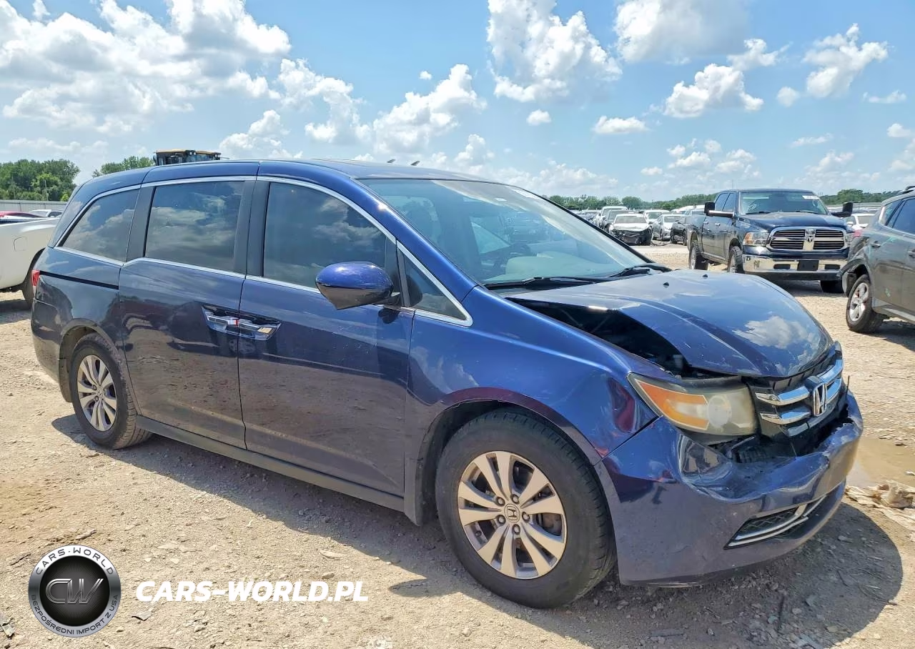2015 Honda Odyssey Exl VIN:5FNRL5H6XFB076551 - 4