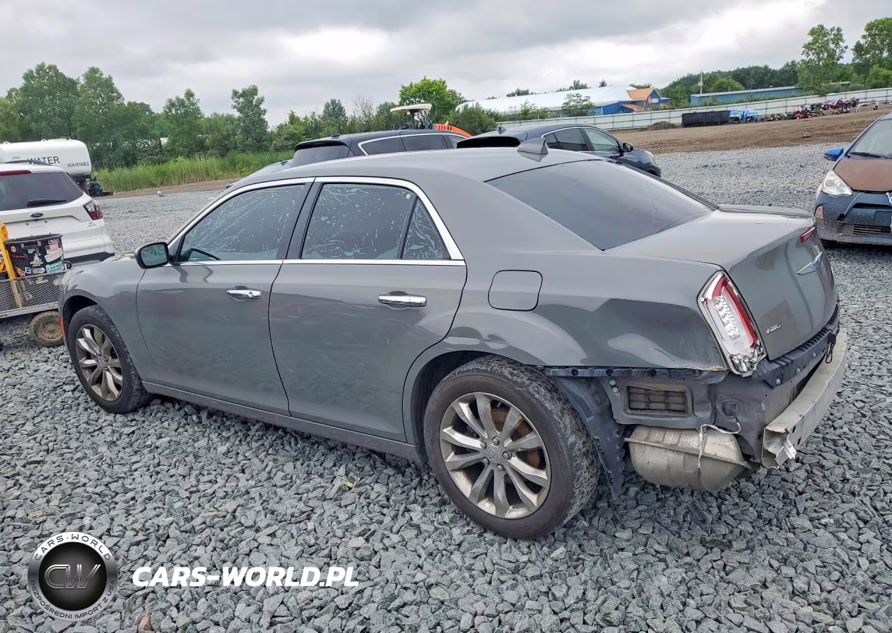 2019 Chrysler 300 Limited VIN:2C3CCAKG4KH690875 - 2