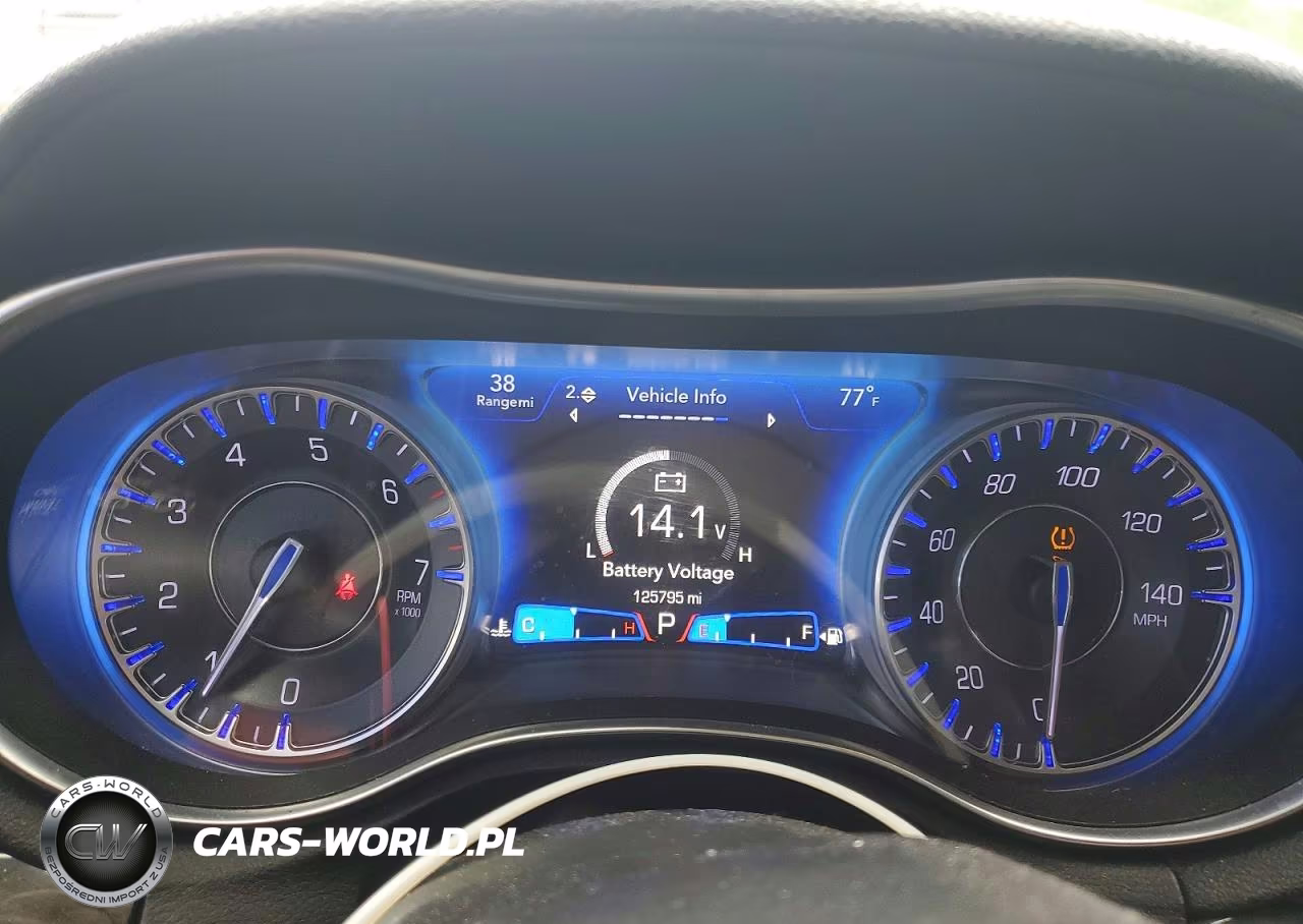 2019 Chrysler 300 Limited VIN:2C3CCAKG4KH690875 - 9