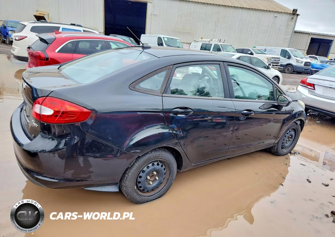 2011 Ford Fiesta S VIN:3FADP4AJ5BM231607 - 3