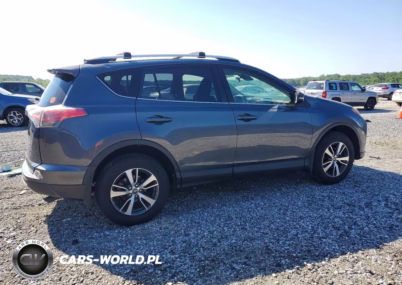 2016 Toyota Rav4 Xle VIN:JTMRFREV3GD179815 - 3