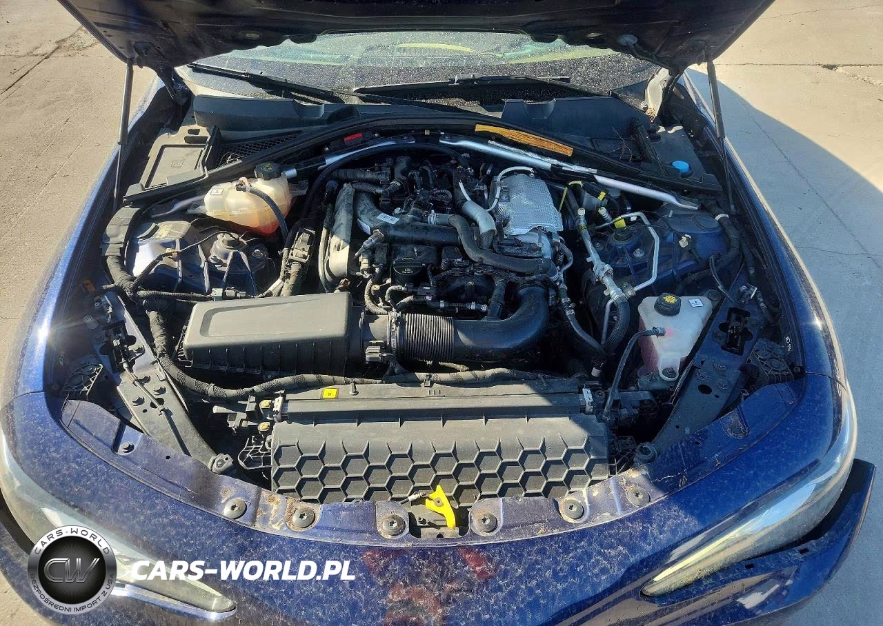 2017 Alfa Romeo Giulia Ti VIN:ZARFAECN5H7554140 - 11
