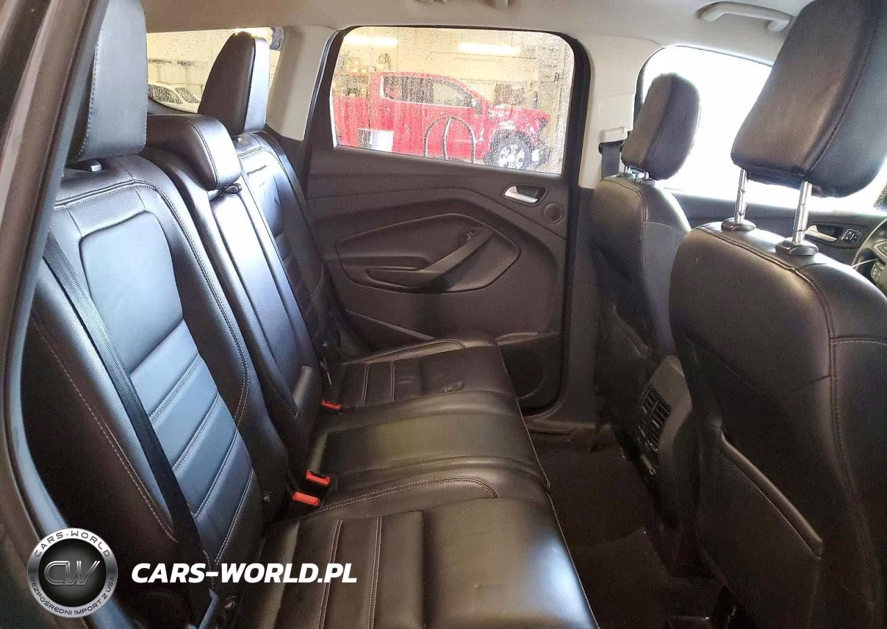 2019 Ford Escape Titanium VIN:1FMCU9J91KUC54522 - 11