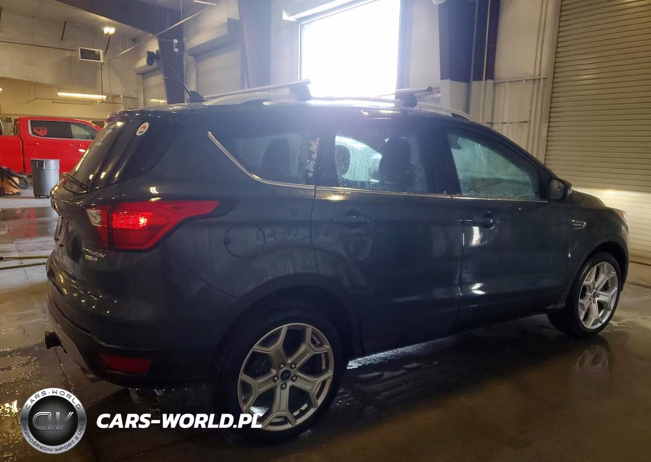 2019 Ford Escape Titanium VIN:1FMCU9J91KUC54522 - 3