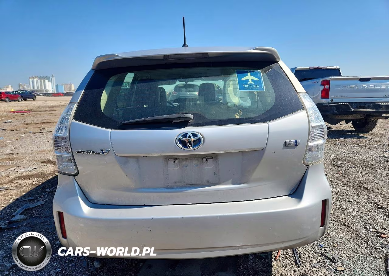 2014 Toyota Prius V Two VIN:JTDZN3EU1EJ010513 - 6