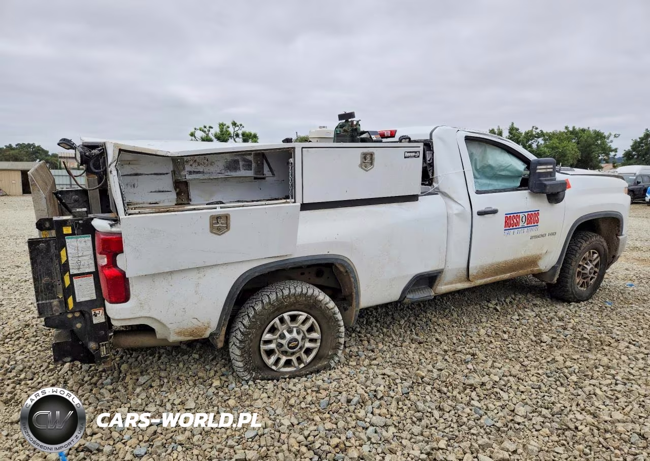 2024 Chevrolet Silverado K2500 Heavy Duty VIN:1GC3YLEY7RF124654 - 3