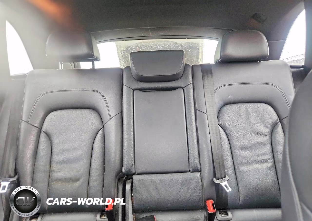 2015 Audi Q5 Premium Plus VIN:WA1DGAFP2FA120094 - 10