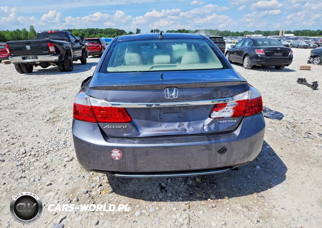 2015 Honda Accord Hybrid VIN:1HGCR6F31FA004585 - 6