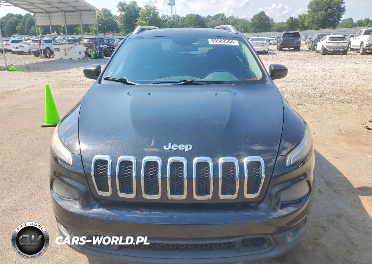 2014 Jeep Cherokee Latitude VIN:1C4PJLCS6EW265617 - 5