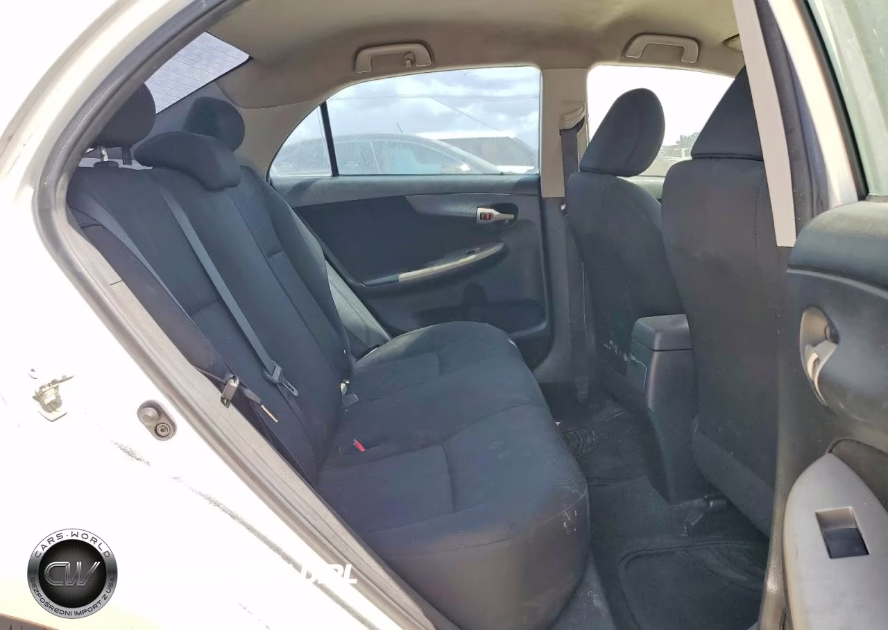 2010 Toyota Corolla S VIN:1NXBU4EE1AZ204000 - 11