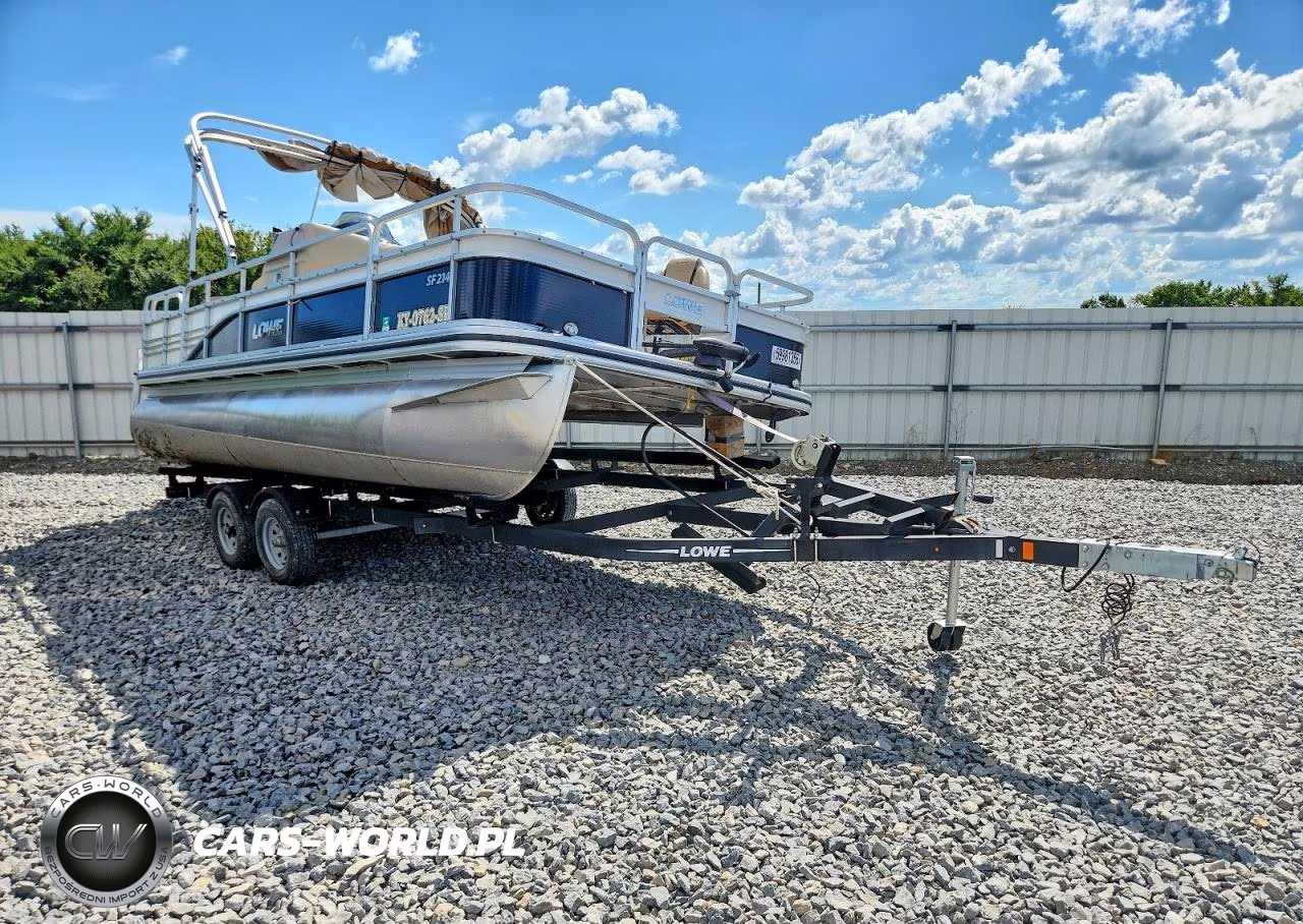 2017 Lowe Boat