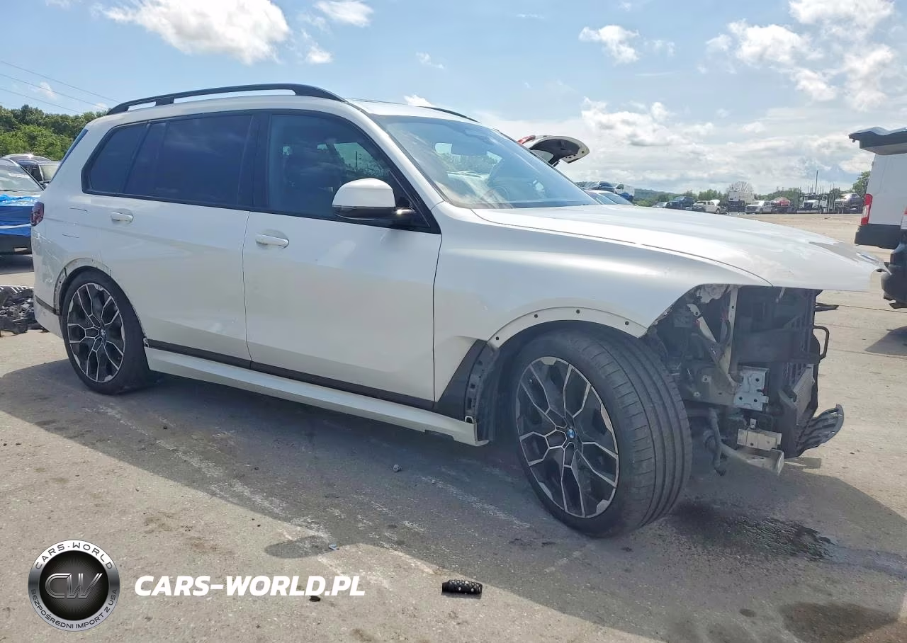 2024 BMW X7 xDrive40I VIN:5UX23EM09R9T45171 - 4