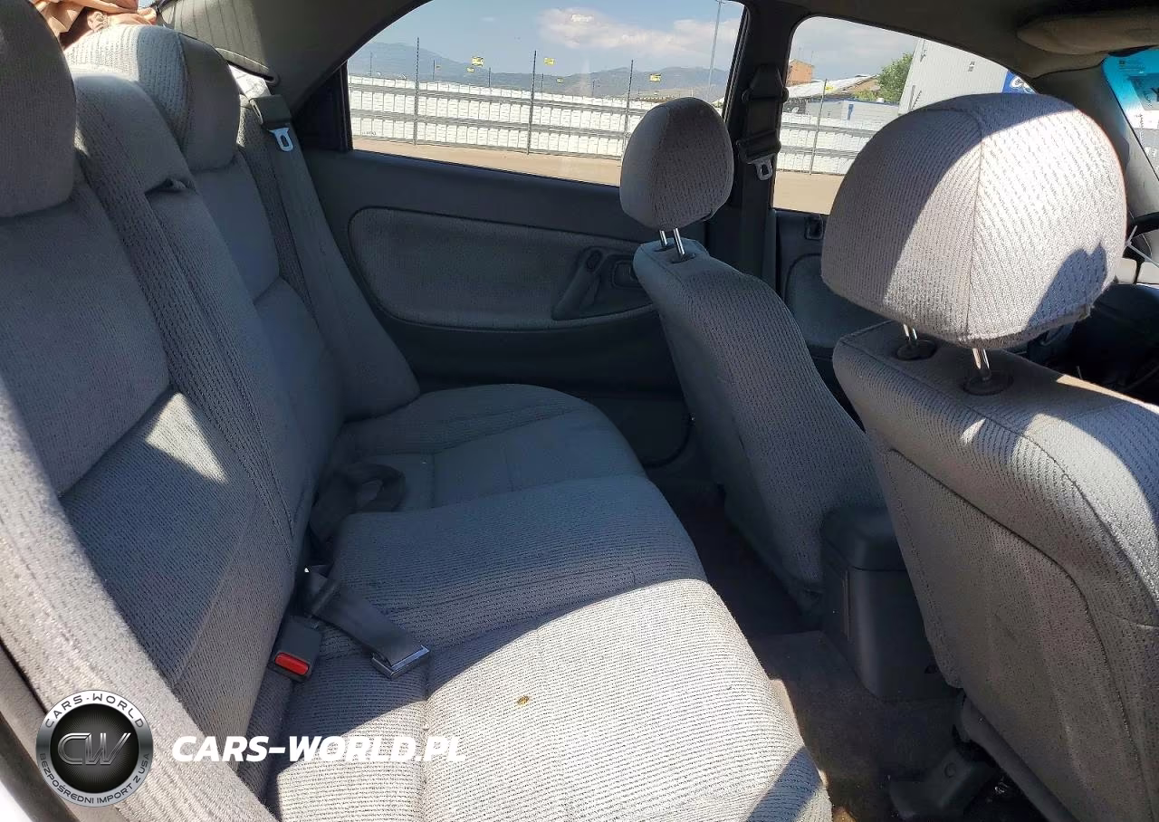 1993 Mazda 626 Dx VIN:1YVGE22A8P5238140 - 10