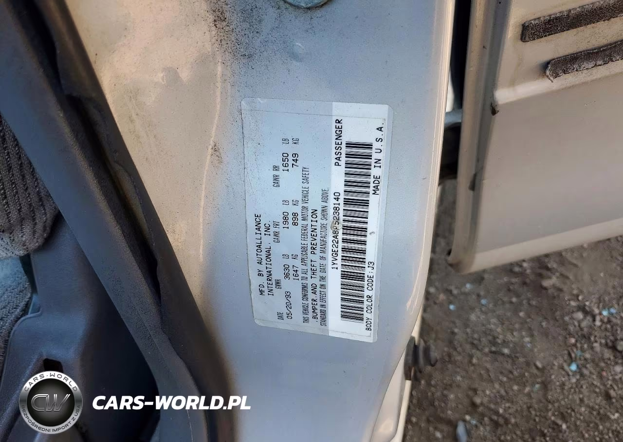 1993 Mazda 626 Dx VIN:1YVGE22A8P5238140 - 12