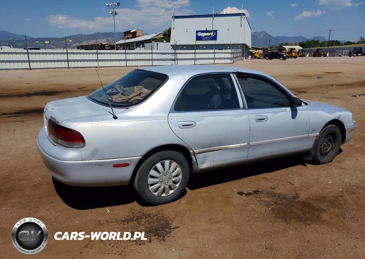 1993 Mazda 626 Dx VIN:1YVGE22A8P5238140 - 3