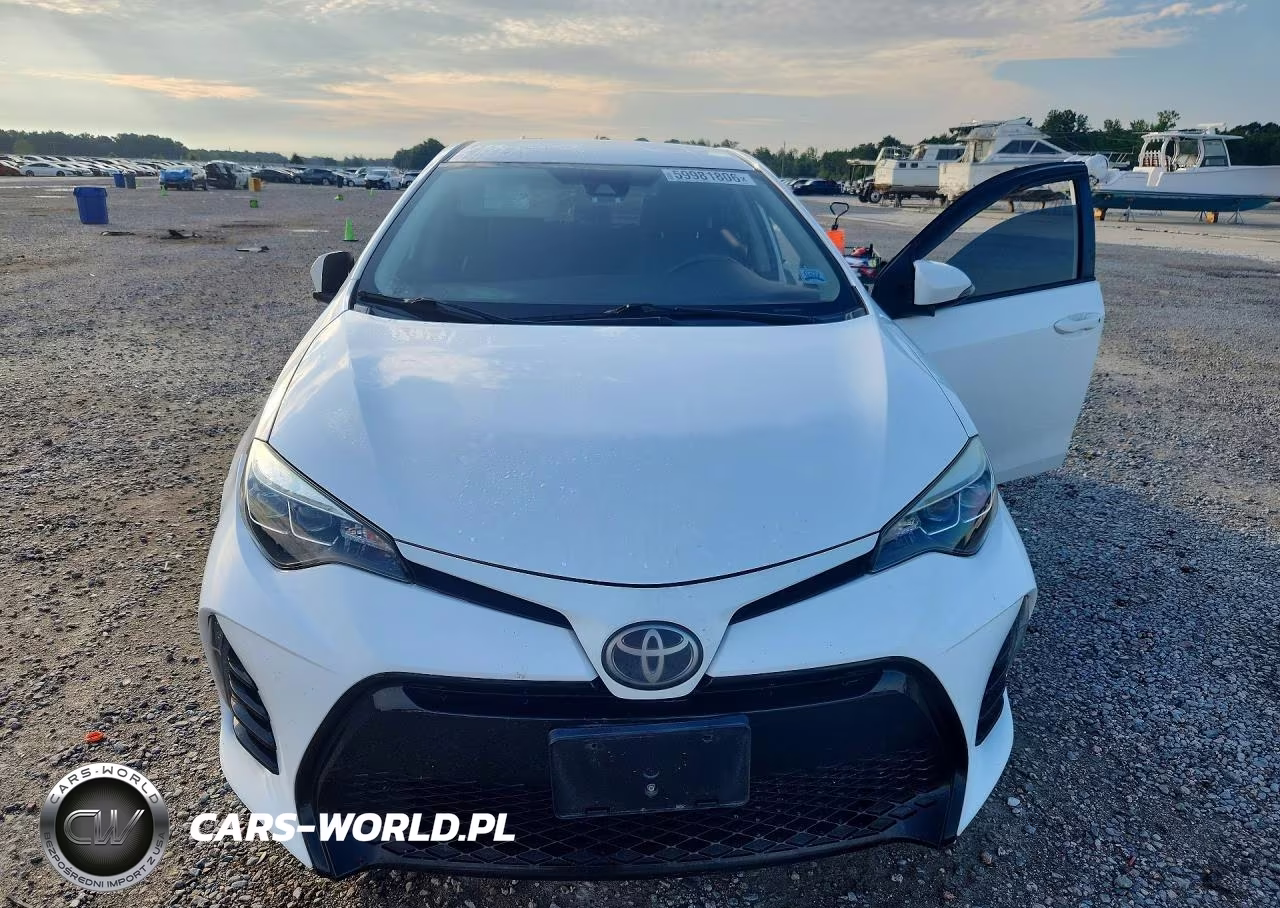2018 Toyota Corolla Se VIN:2T1BURHE6JC032038 - 5