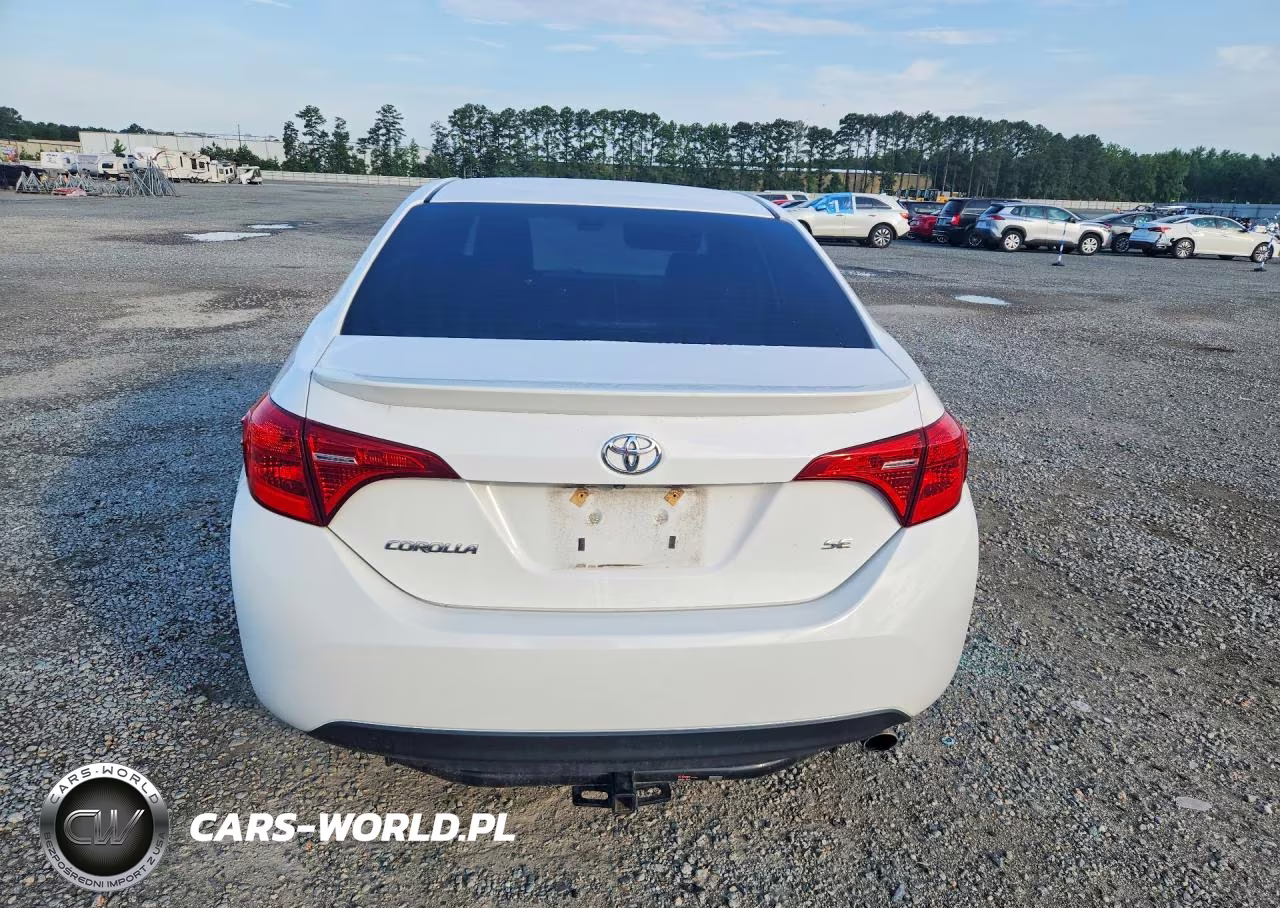 2018 Toyota Corolla Se VIN:2T1BURHE6JC032038 - 6
