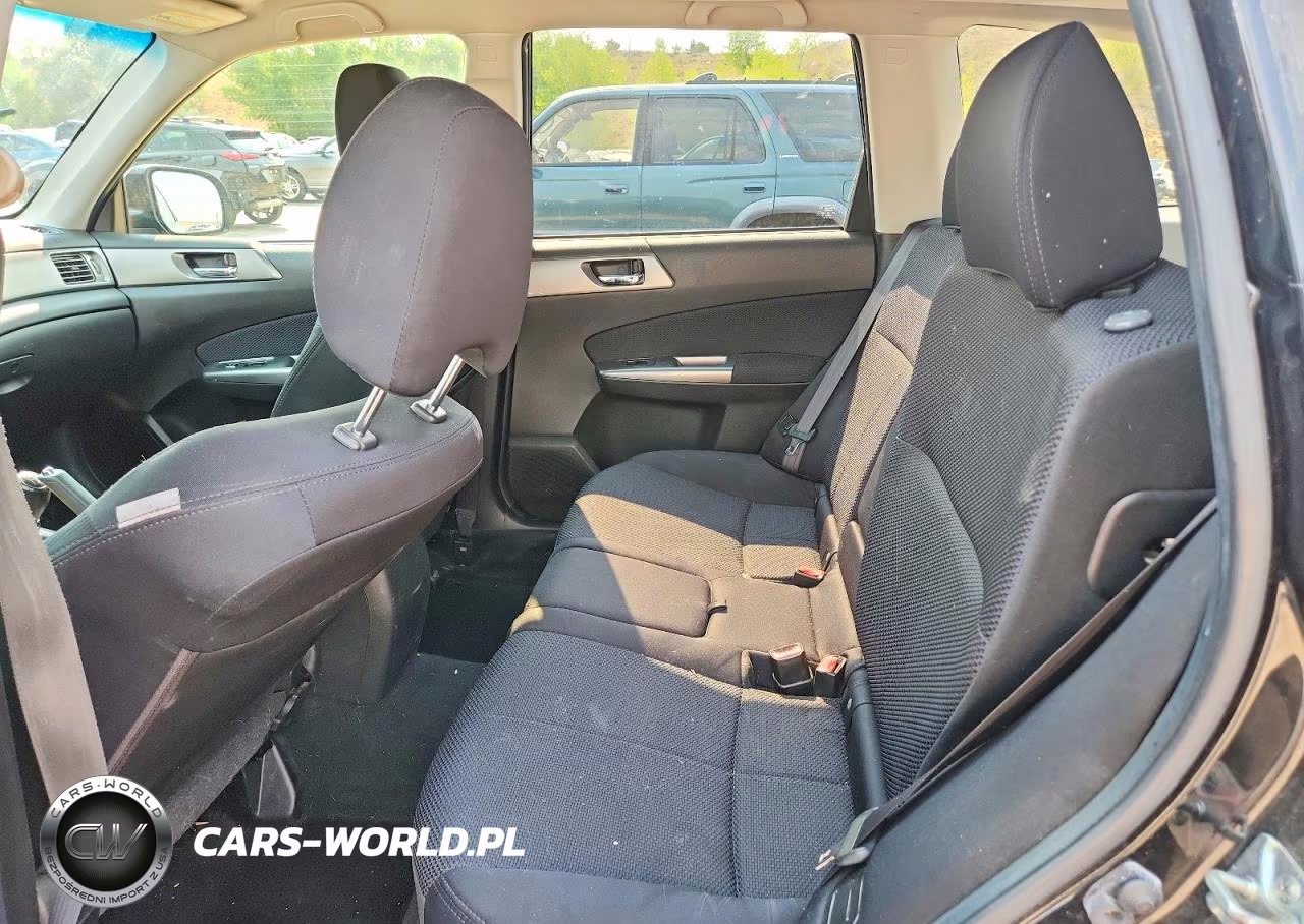 2013 Subaru Forester 2.5X Premium VIN:JF2SHADC6DG403815 - 11