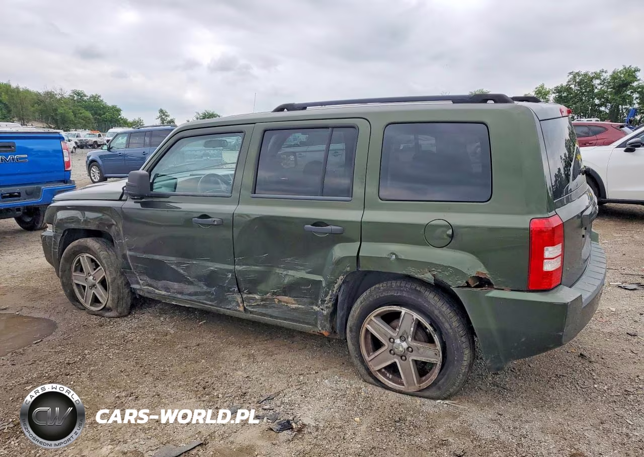 2008 Jeep Patriot Sport VIN:1J8FT28W68D706831 - 2