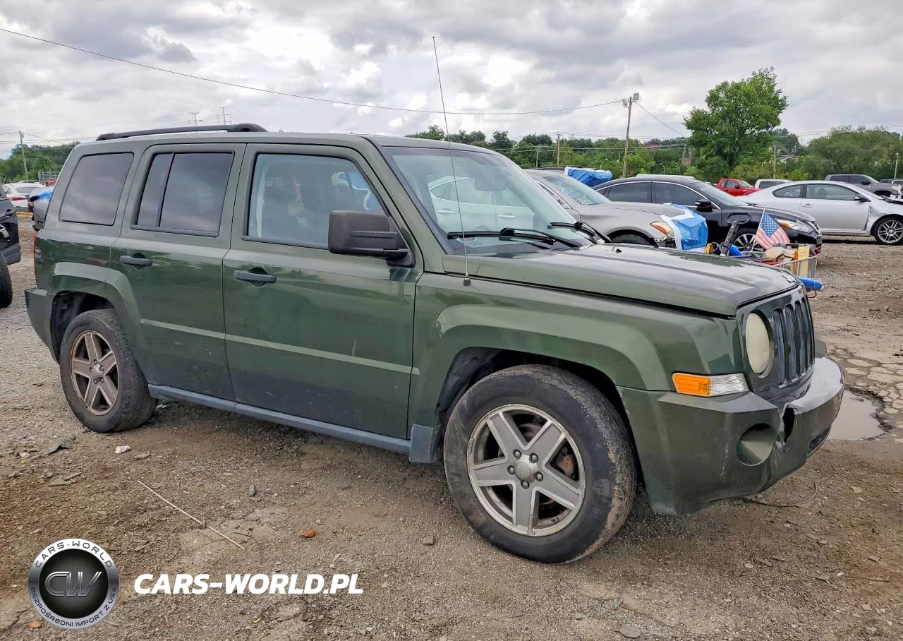 2008 Jeep Patriot Sport VIN:1J8FT28W68D706831 - 4