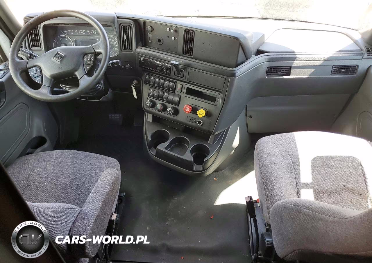2020 International Lt625 Semi Truck VIN:3HSDZAPR2LN843735 - 8